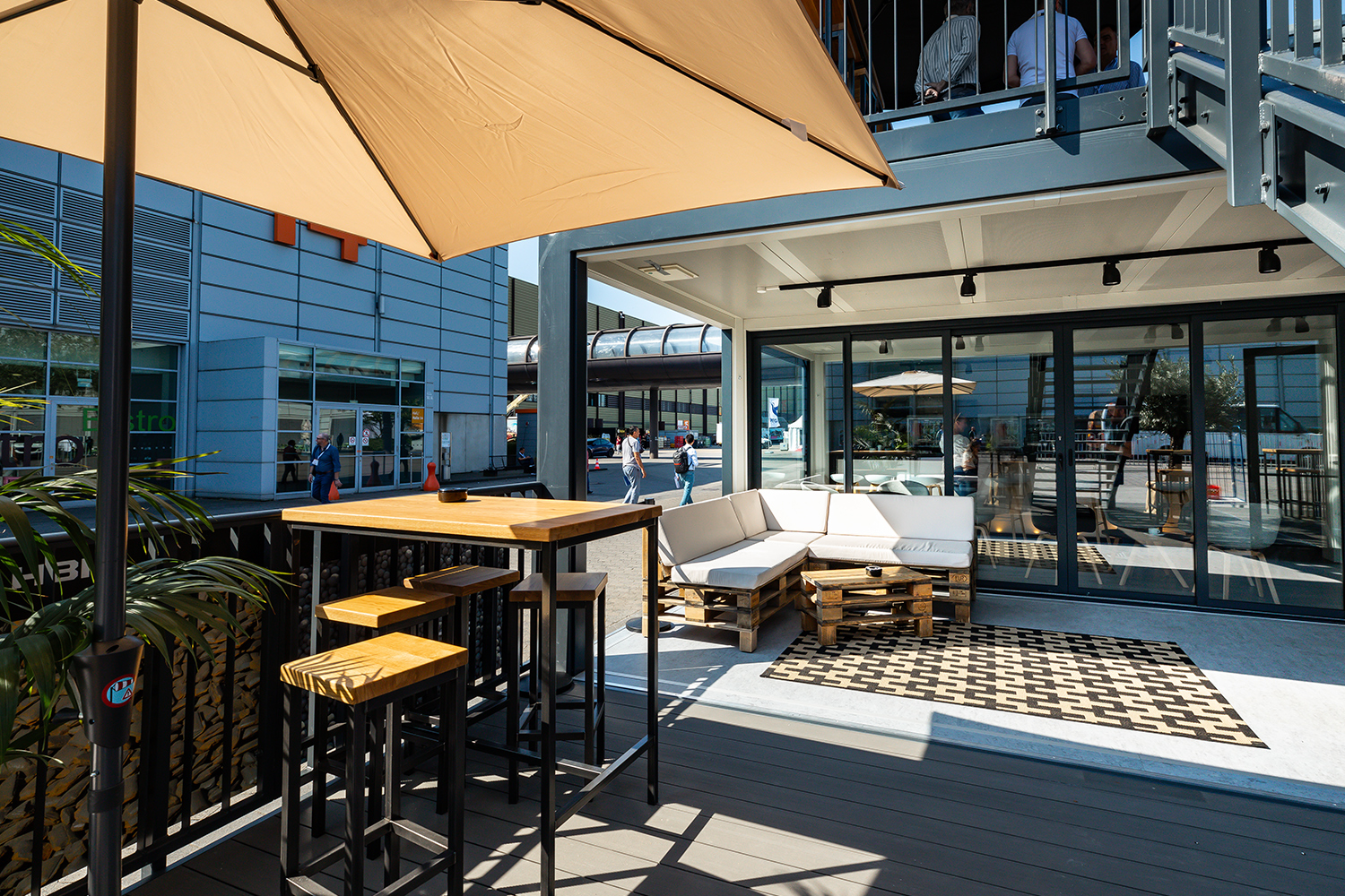 rocDesign Messestand - CARBONES